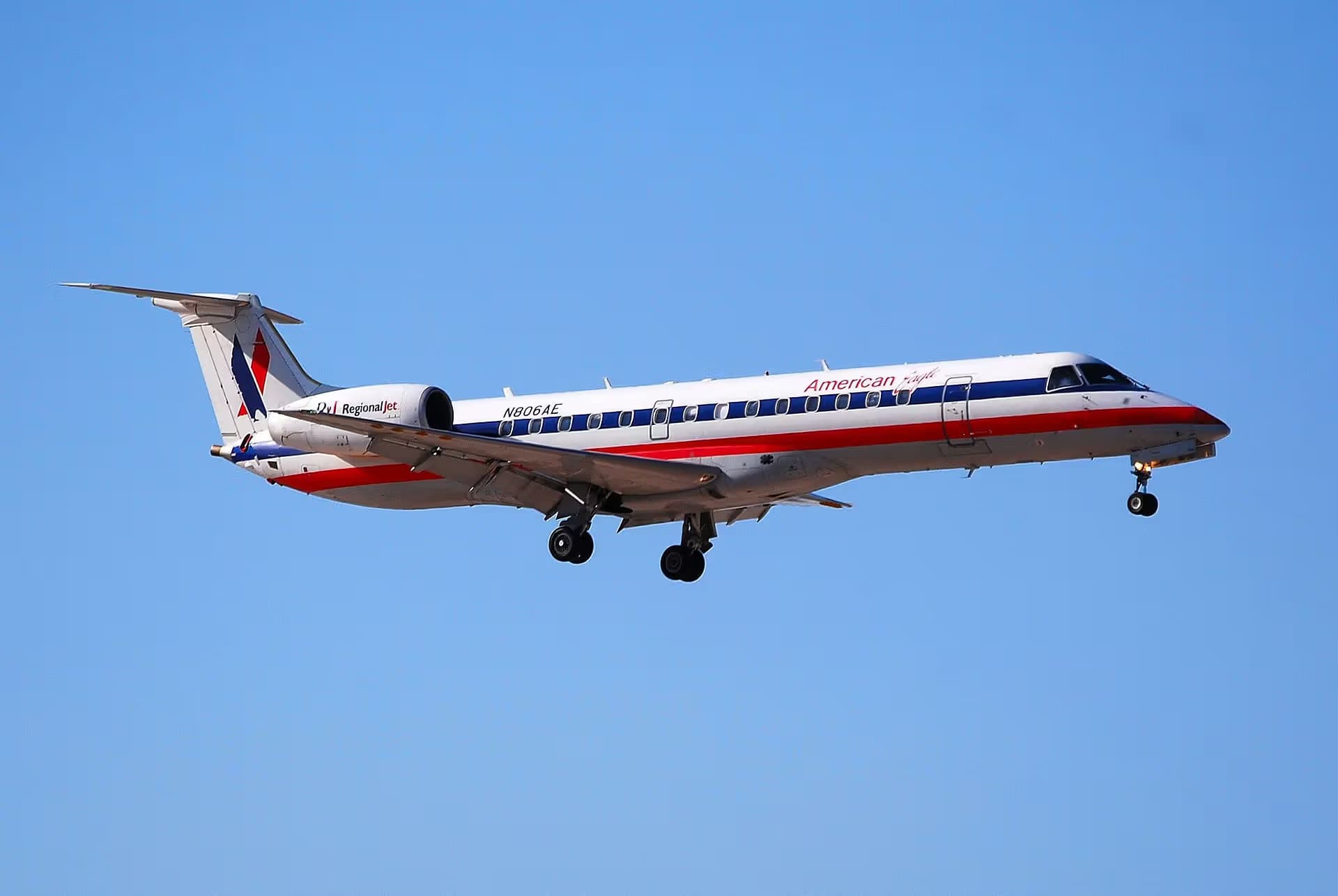 N806AE — Embraer