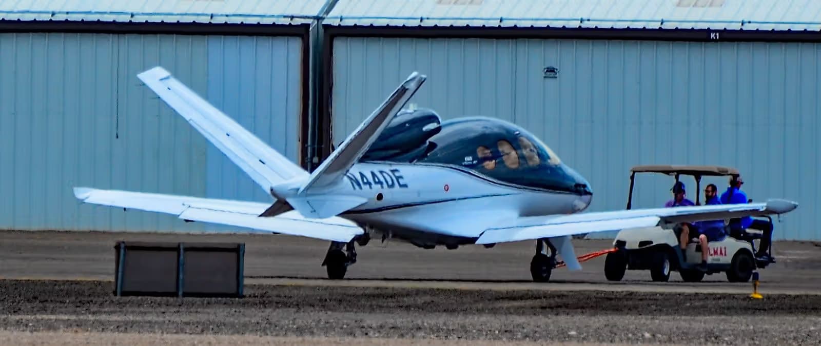 N44DE — Cirrus