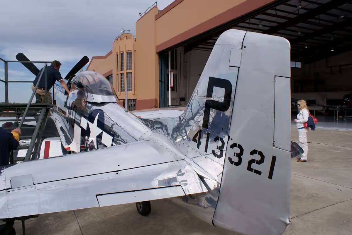 Unidentified — Warbird