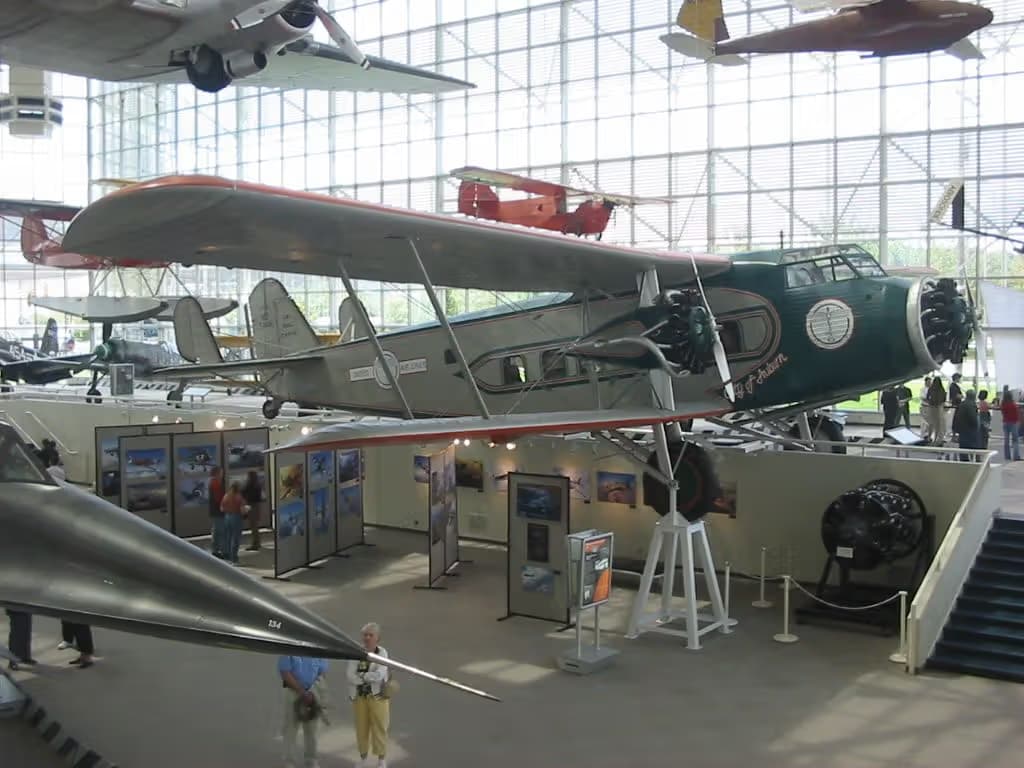 Unidentified — Aircraft