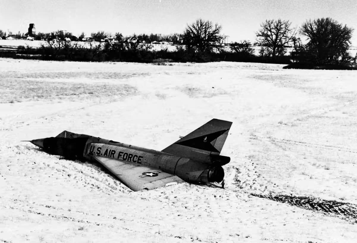 Unidentified — Aircraft