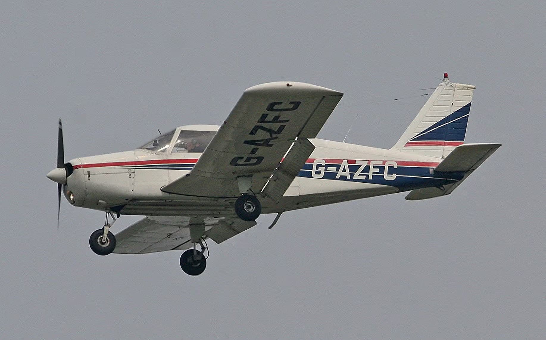 G-AZFC — Piper
