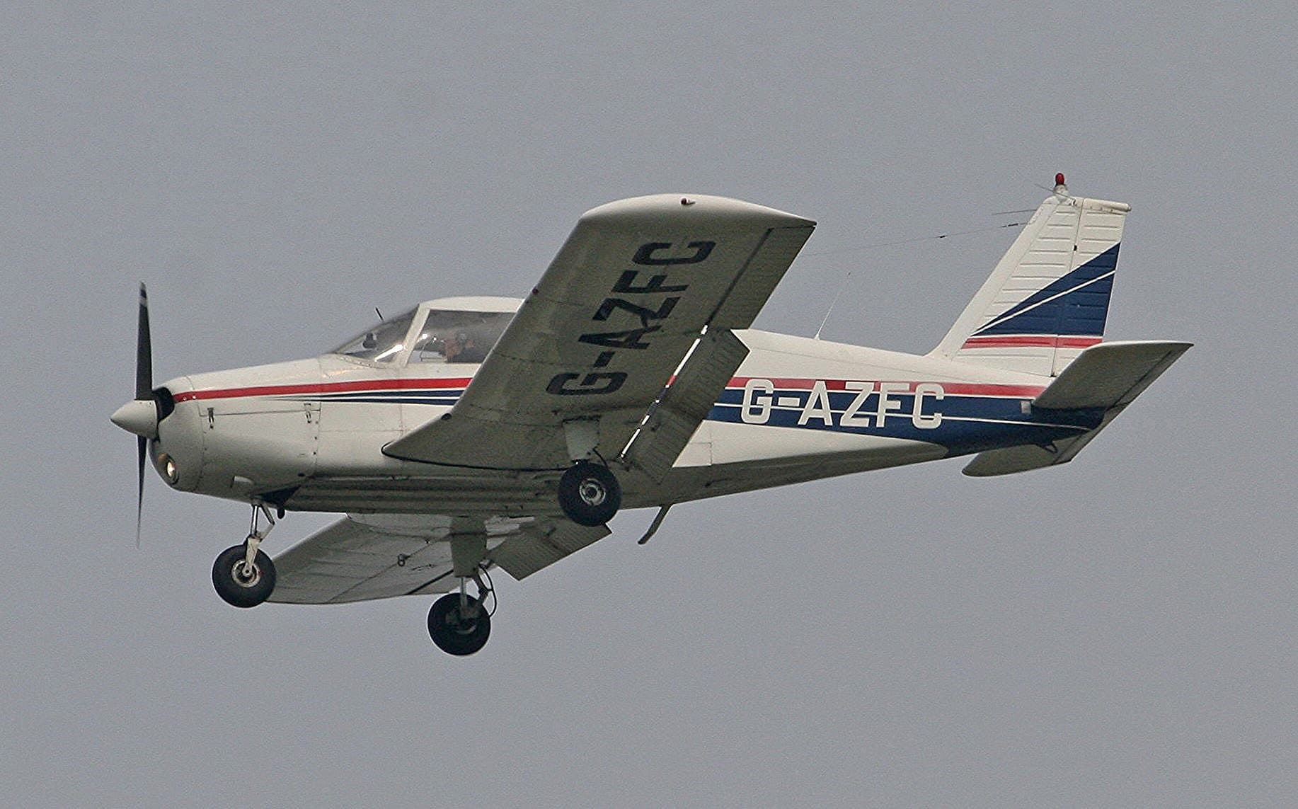 G-AZFC — Piper