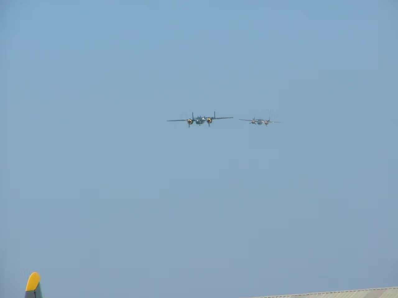 Unidentified — Twin-engine aircraft