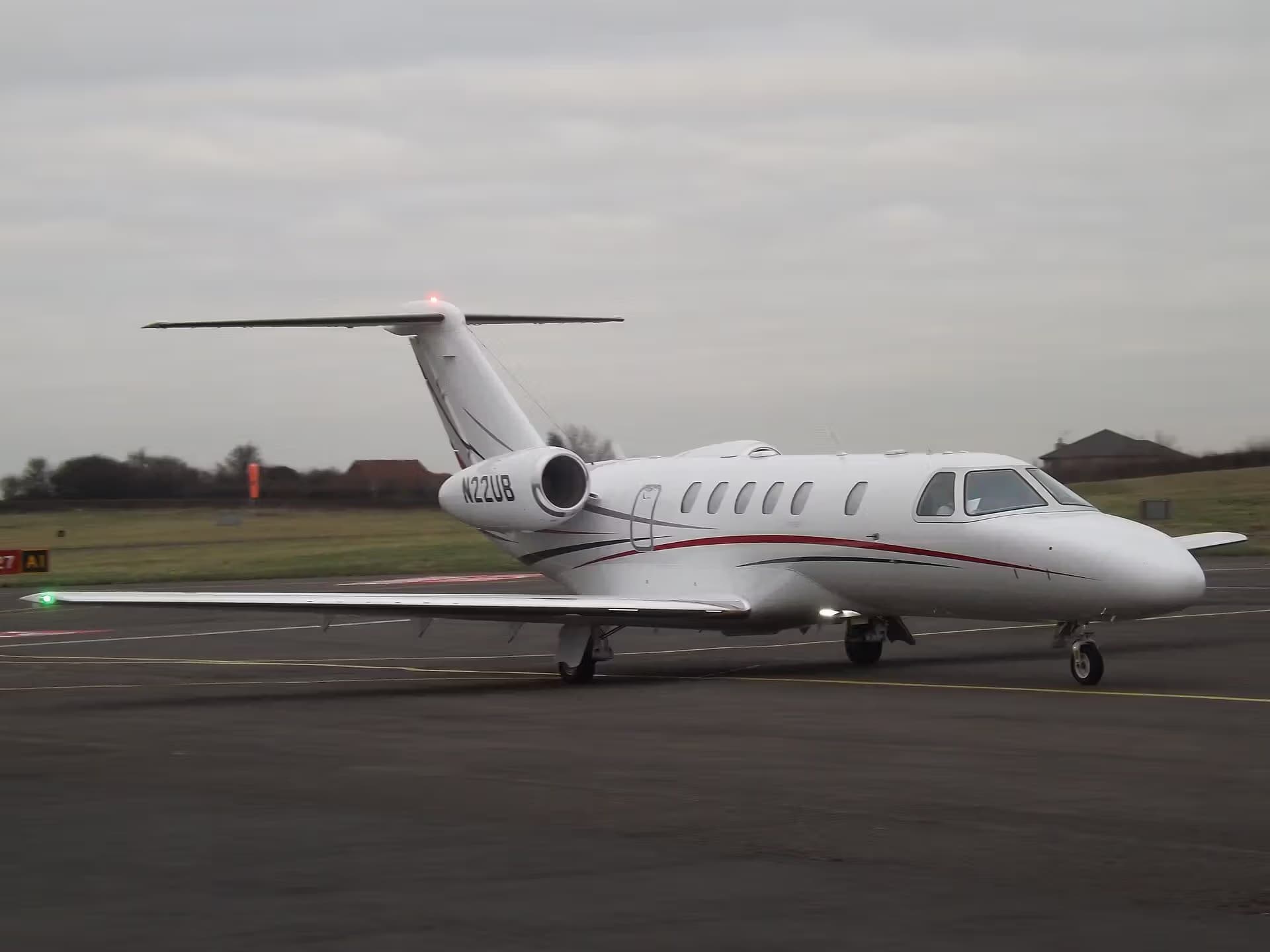 N22UB — Cessna