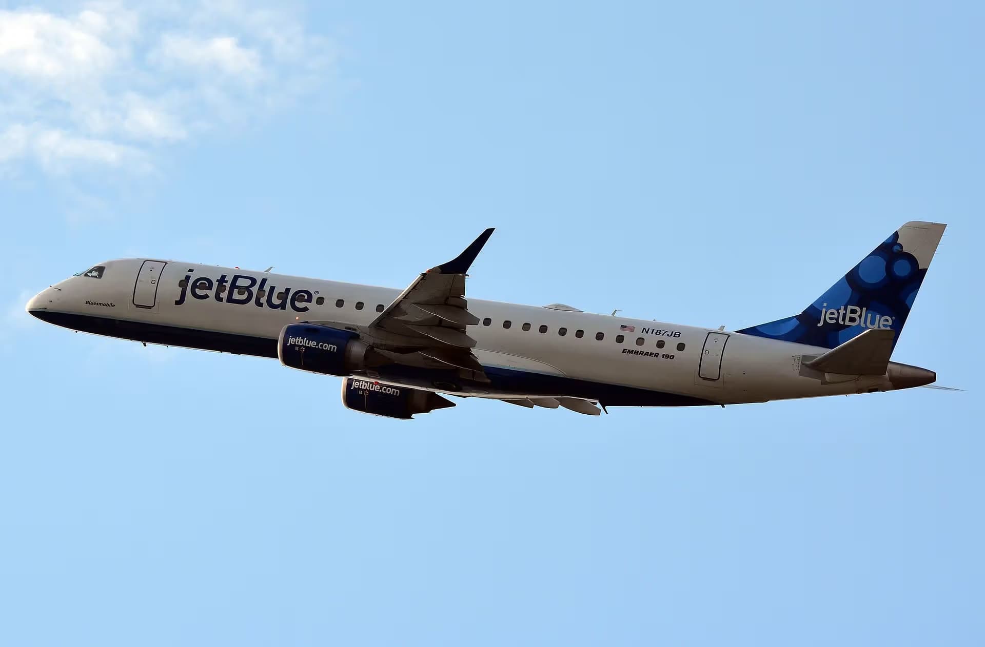 N187JB — Embraer