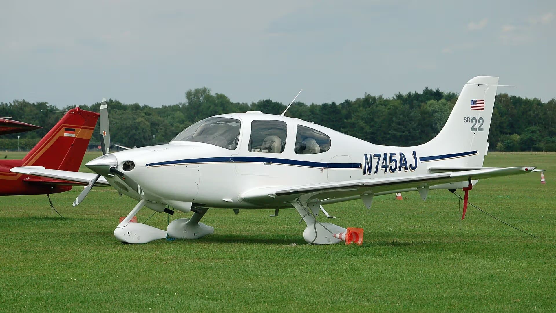 N745AJ — Cirrus