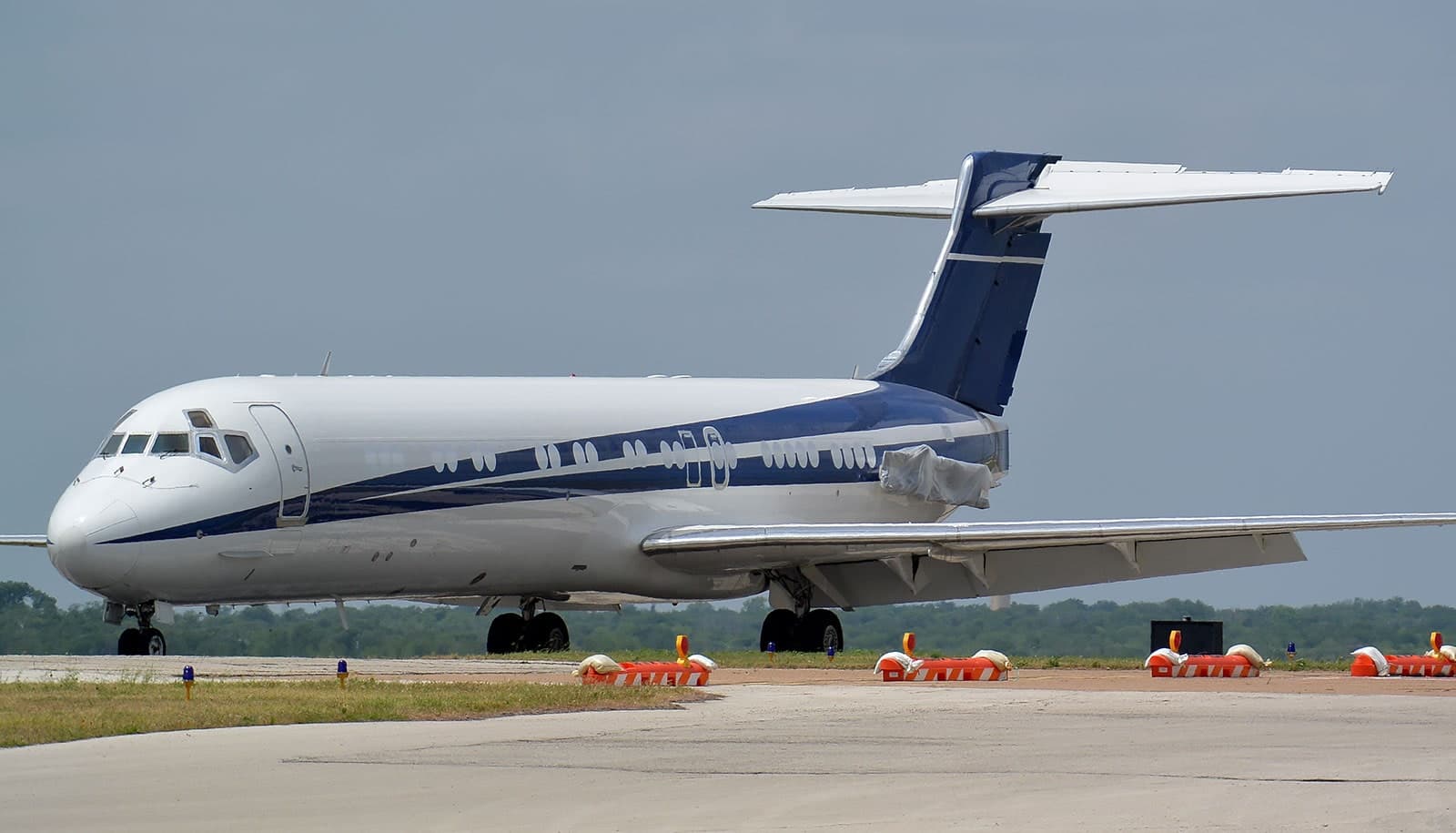 N204AM — Twin-engine aircraft