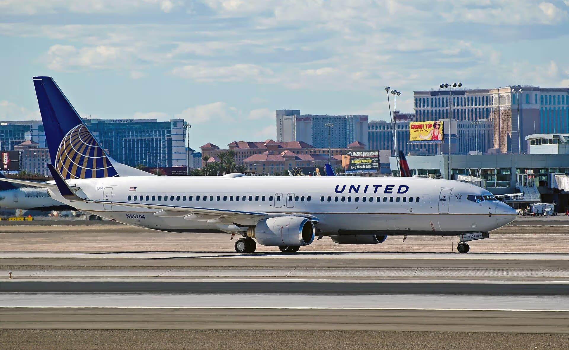 N35204 — Boeing