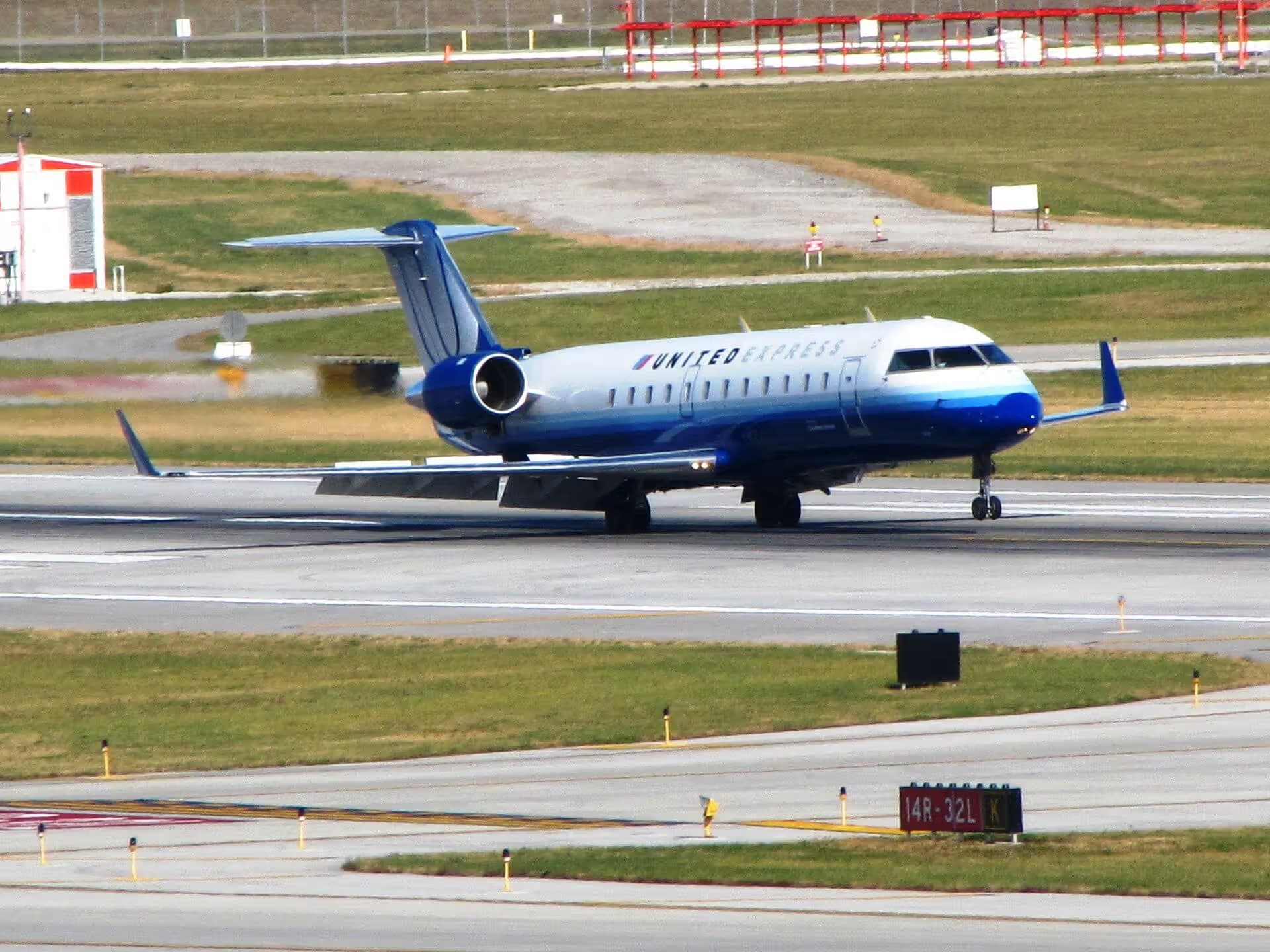 N984CA — Bombardier