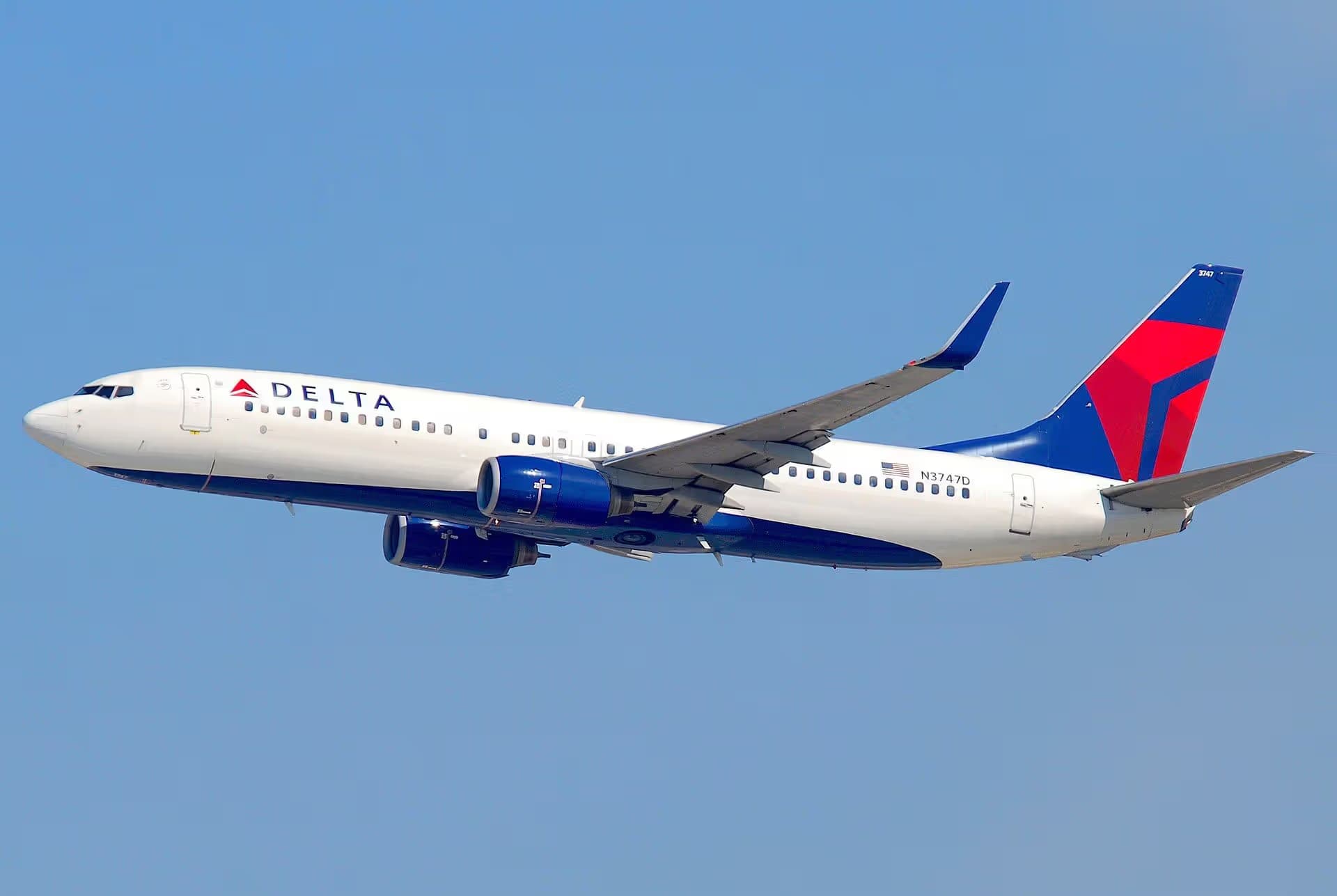 N3747D — Boeing