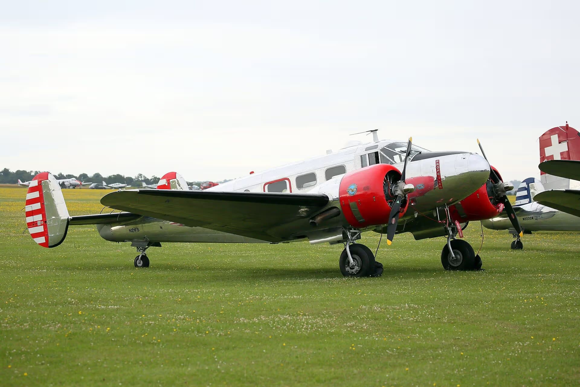 N21FS — Beech