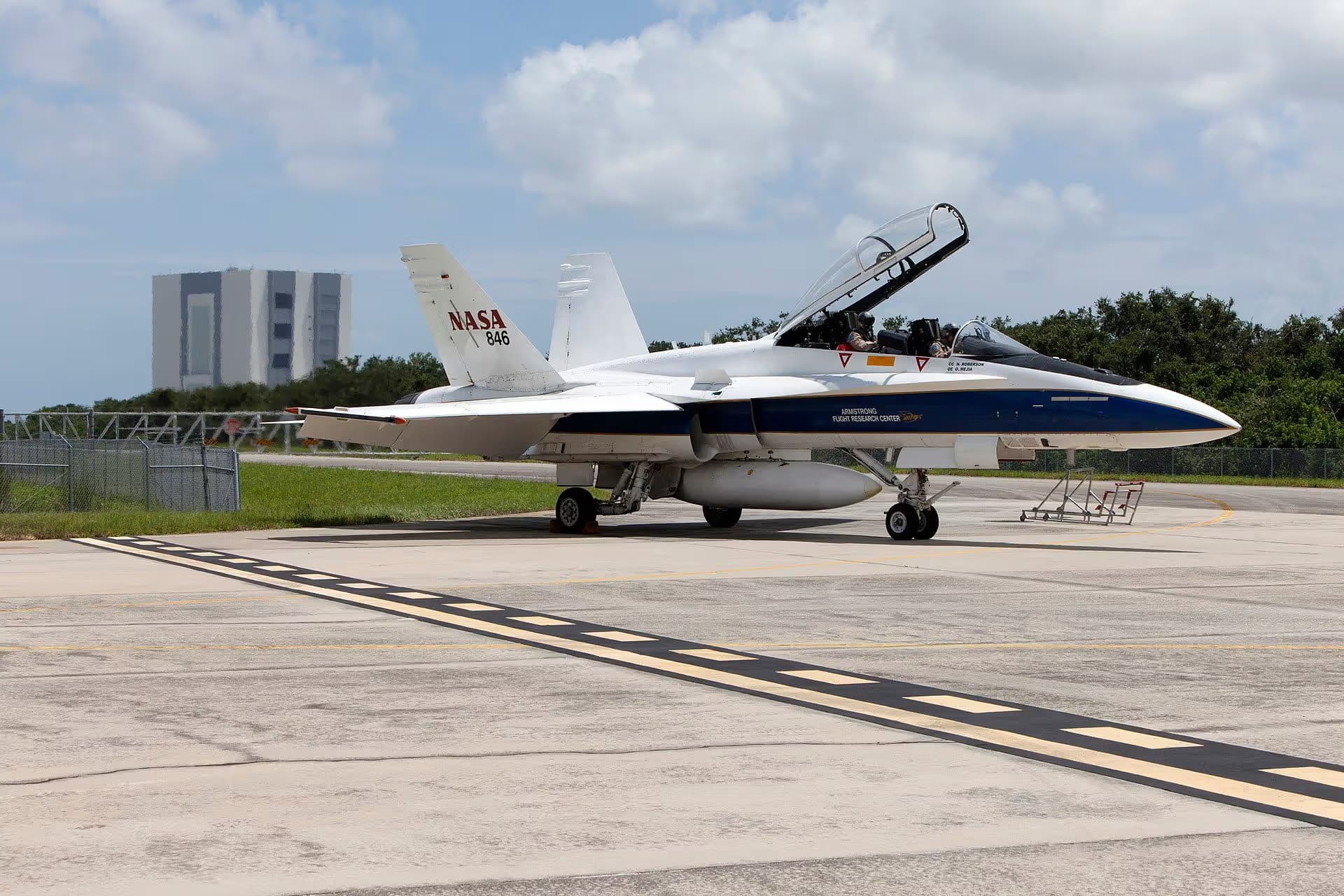N846NA — Aircraft