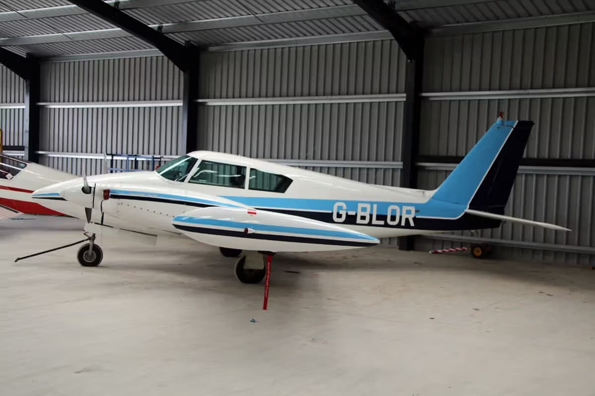 G-BLOR — Twin-engine aircraft