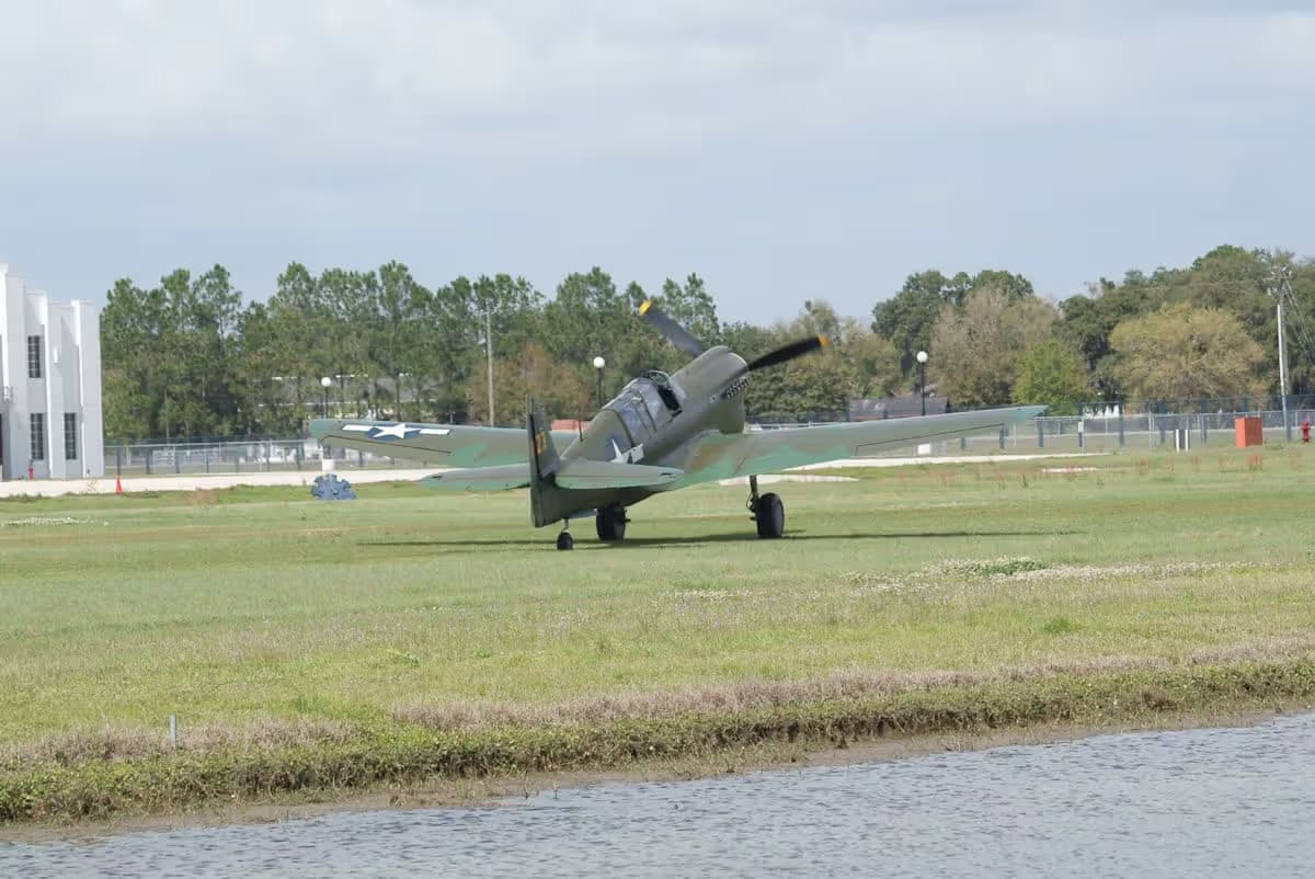 Unidentified — Warbird