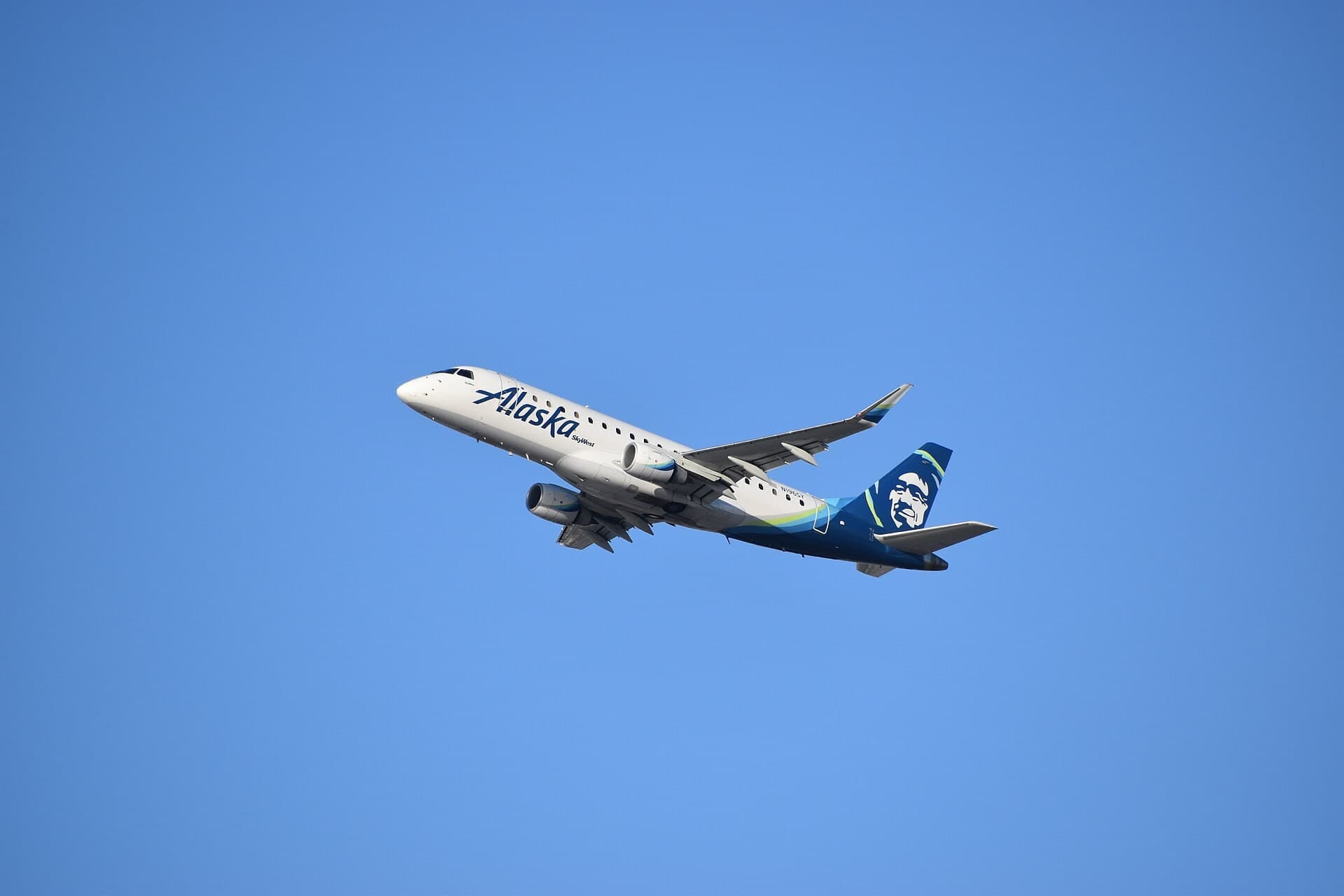 N196SY — Embraer