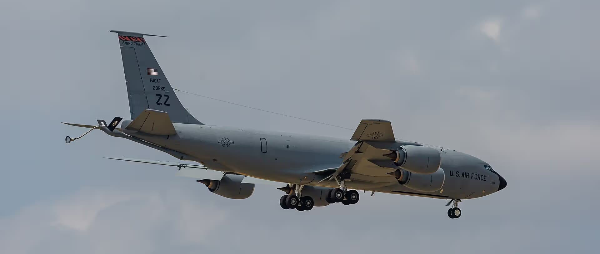 Unidentified — Aircraft