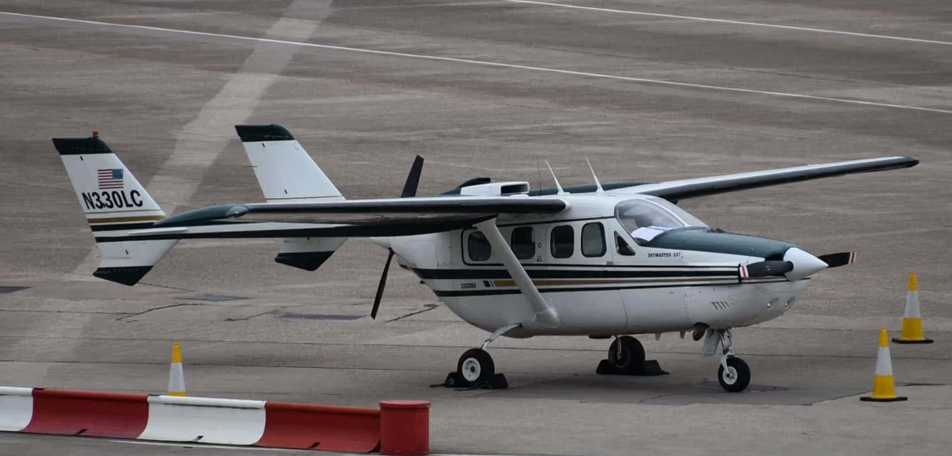 N330LC — Cessna