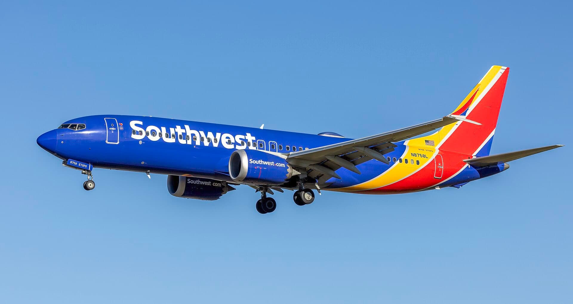 N8758L — Boeing