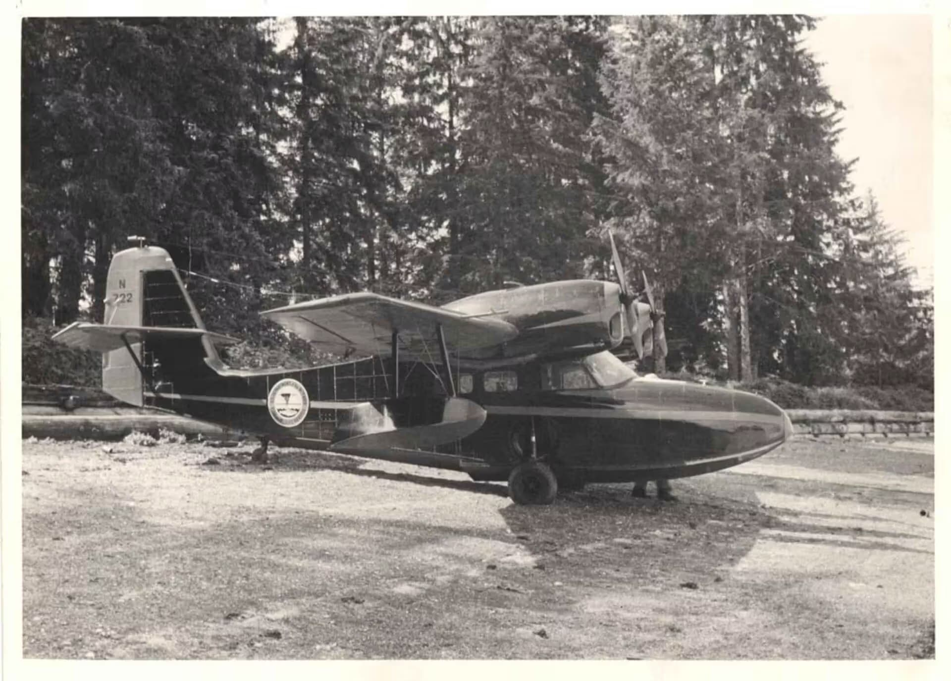 N722 — Aircraft