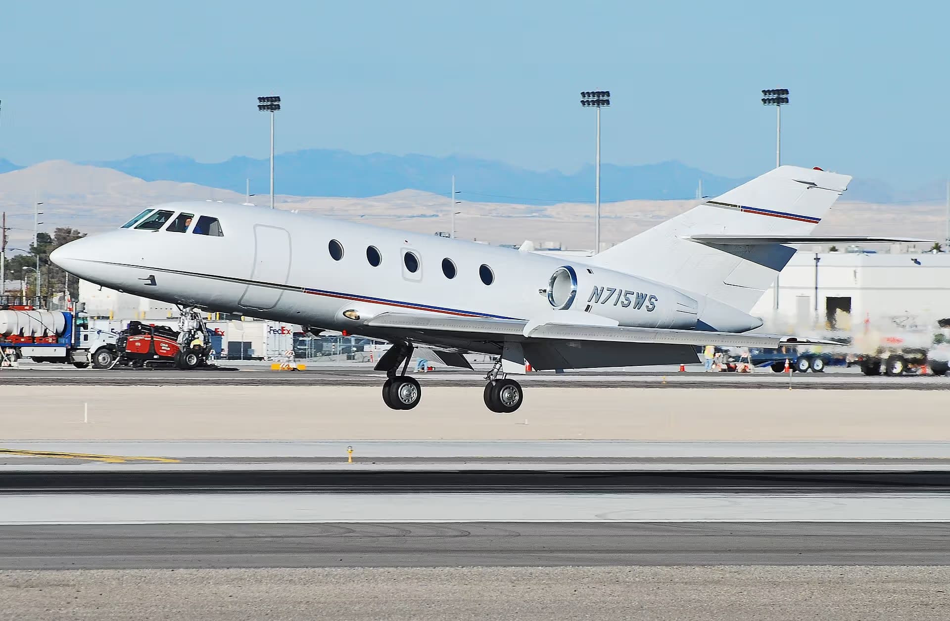 N715WS — Business jet