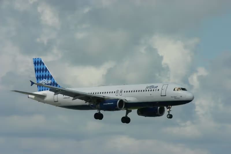 N645JB — Airbus