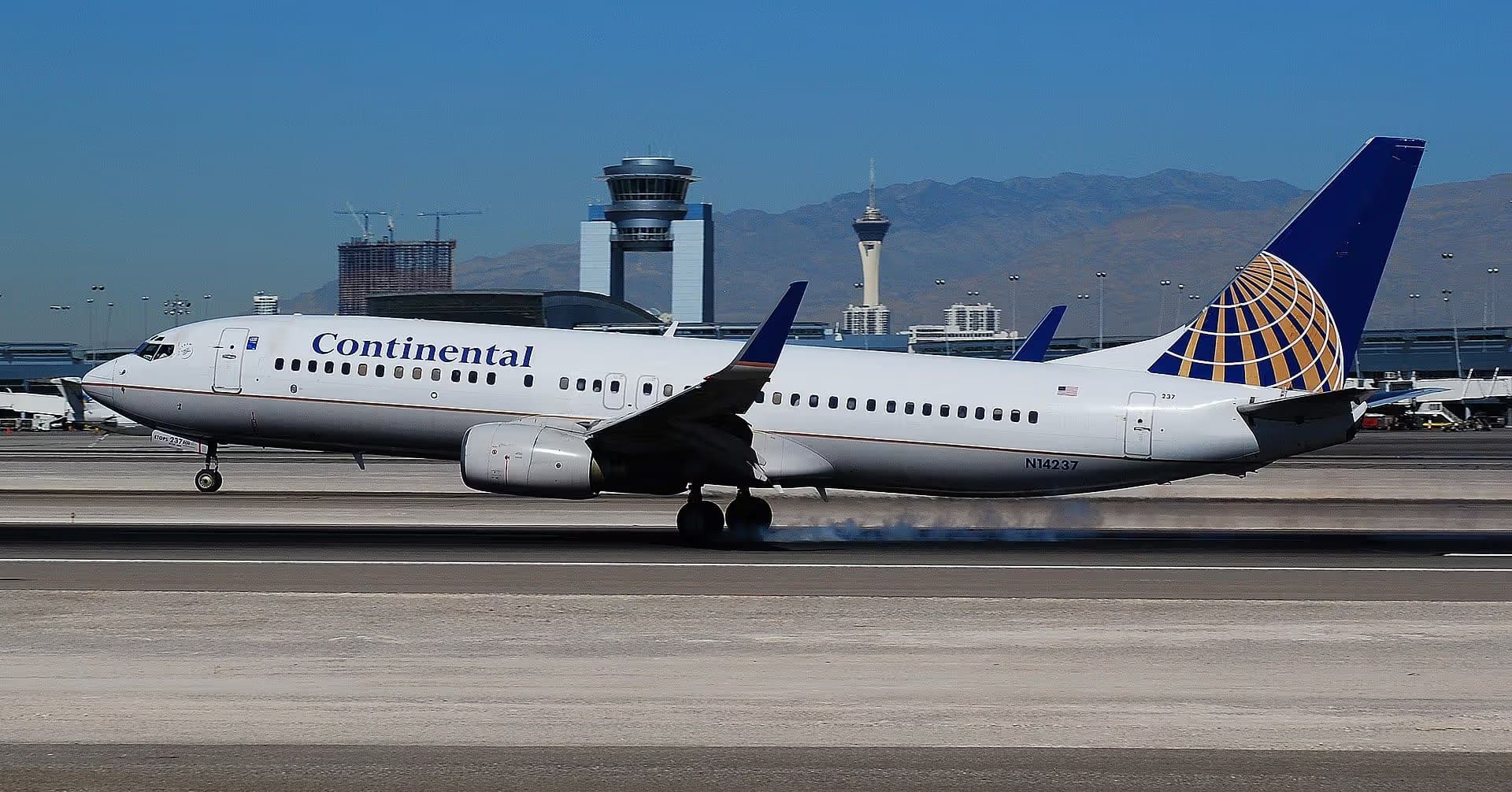 N14237 — Boeing