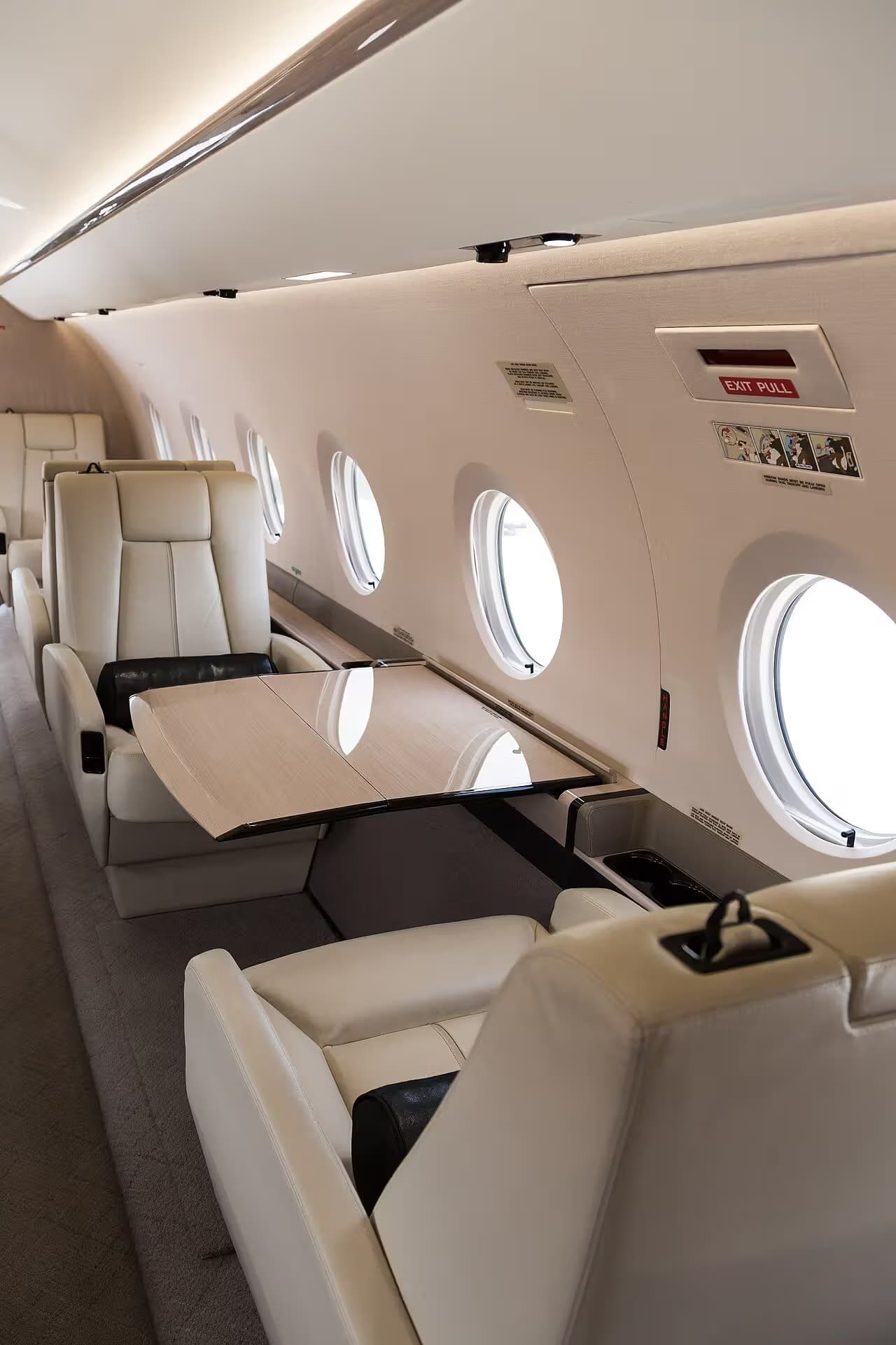 N280GL — Business jet