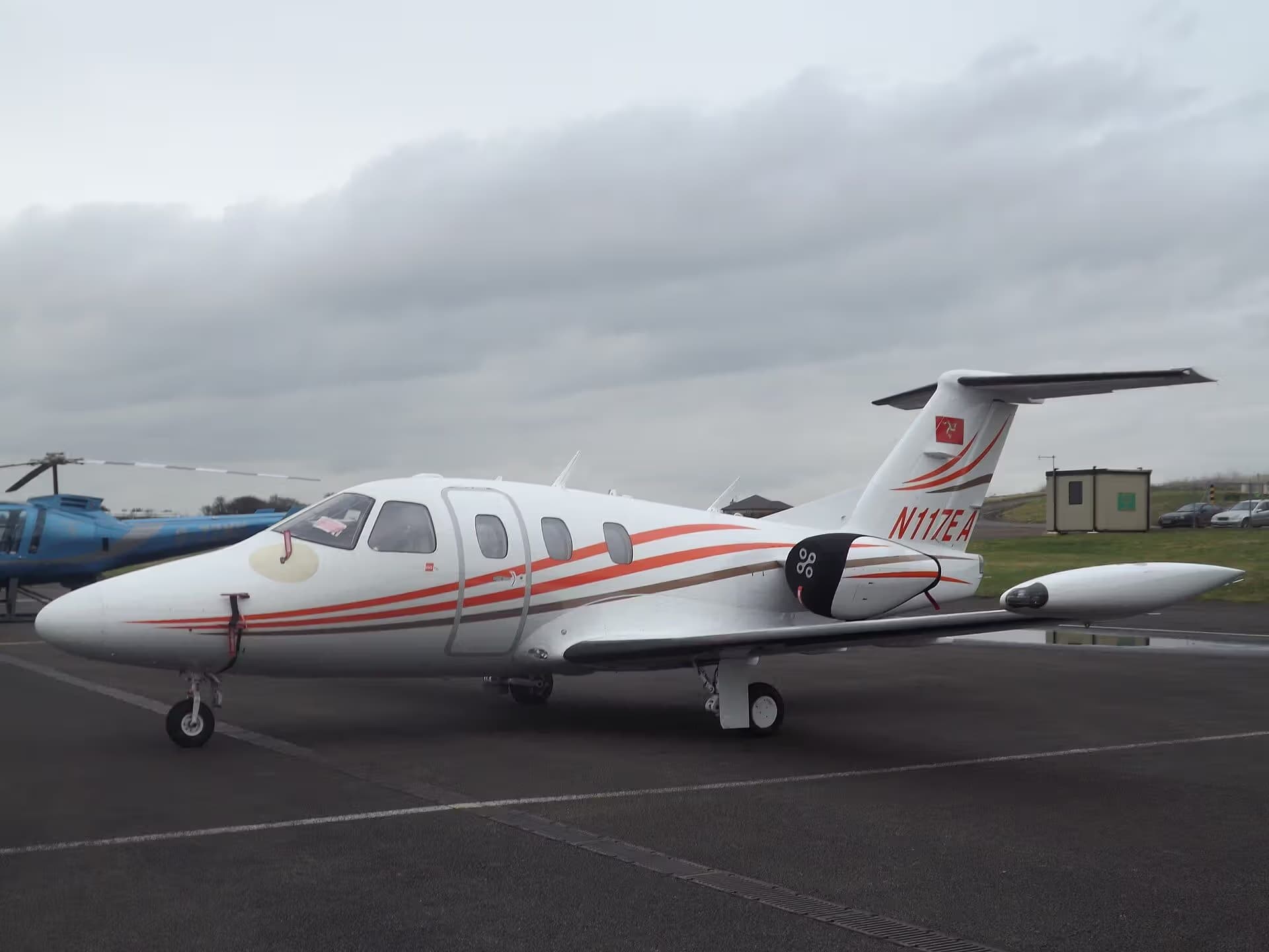N117EA — Business jet