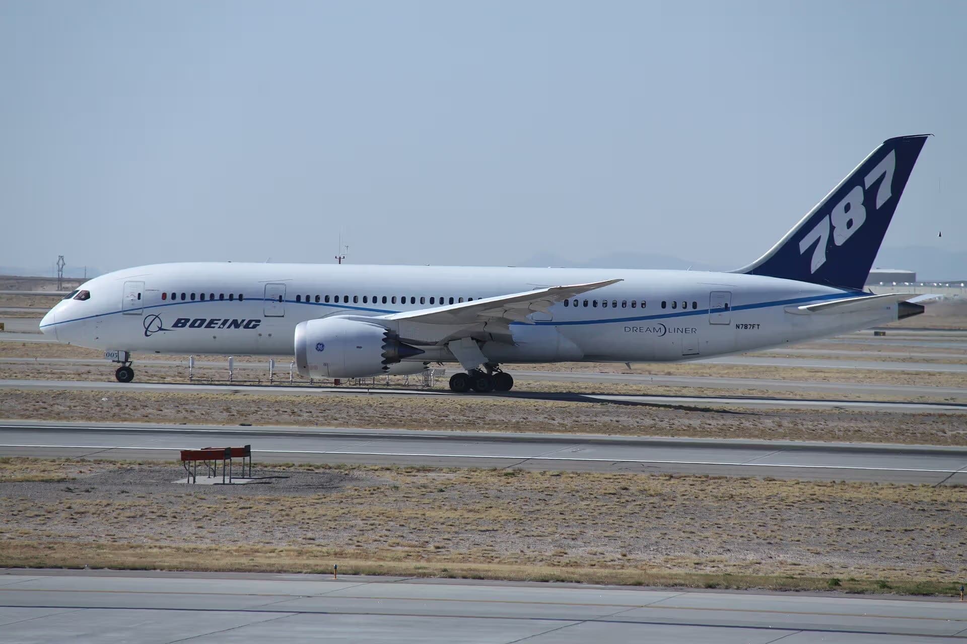 N787FT — Boeing