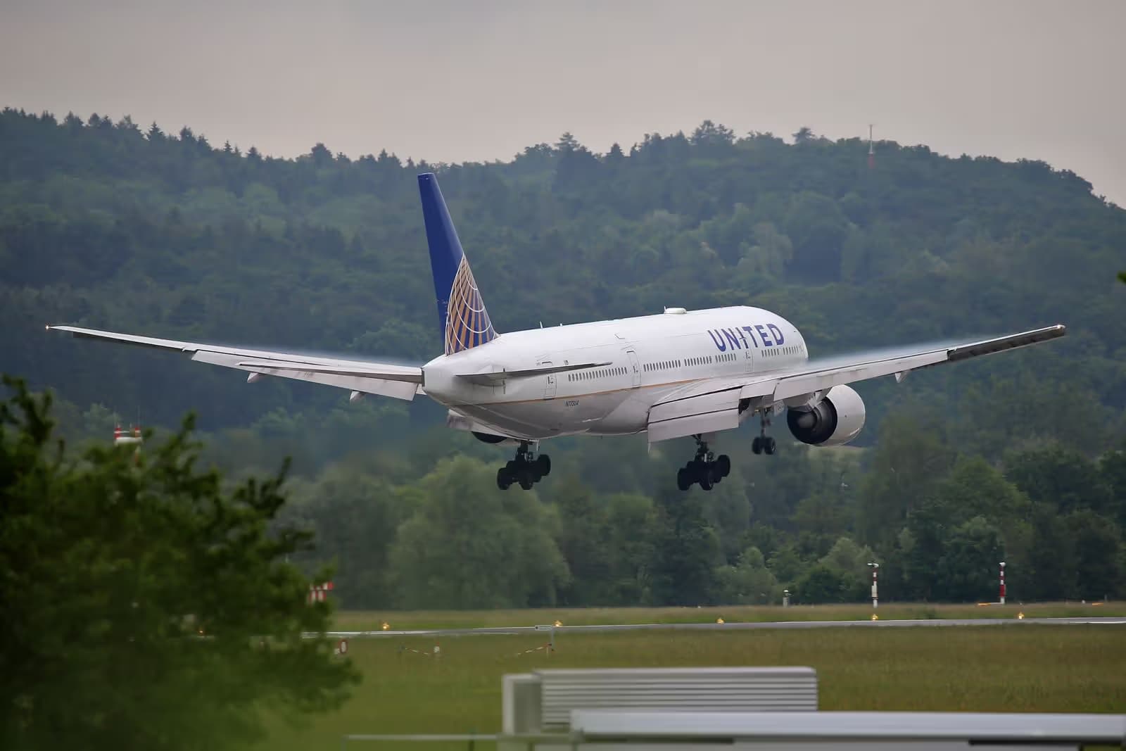 N773UA — Boeing