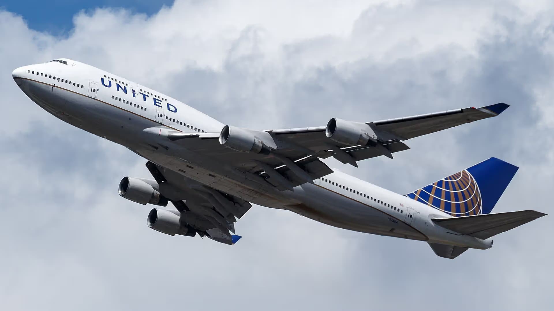 N178UA — Boeing