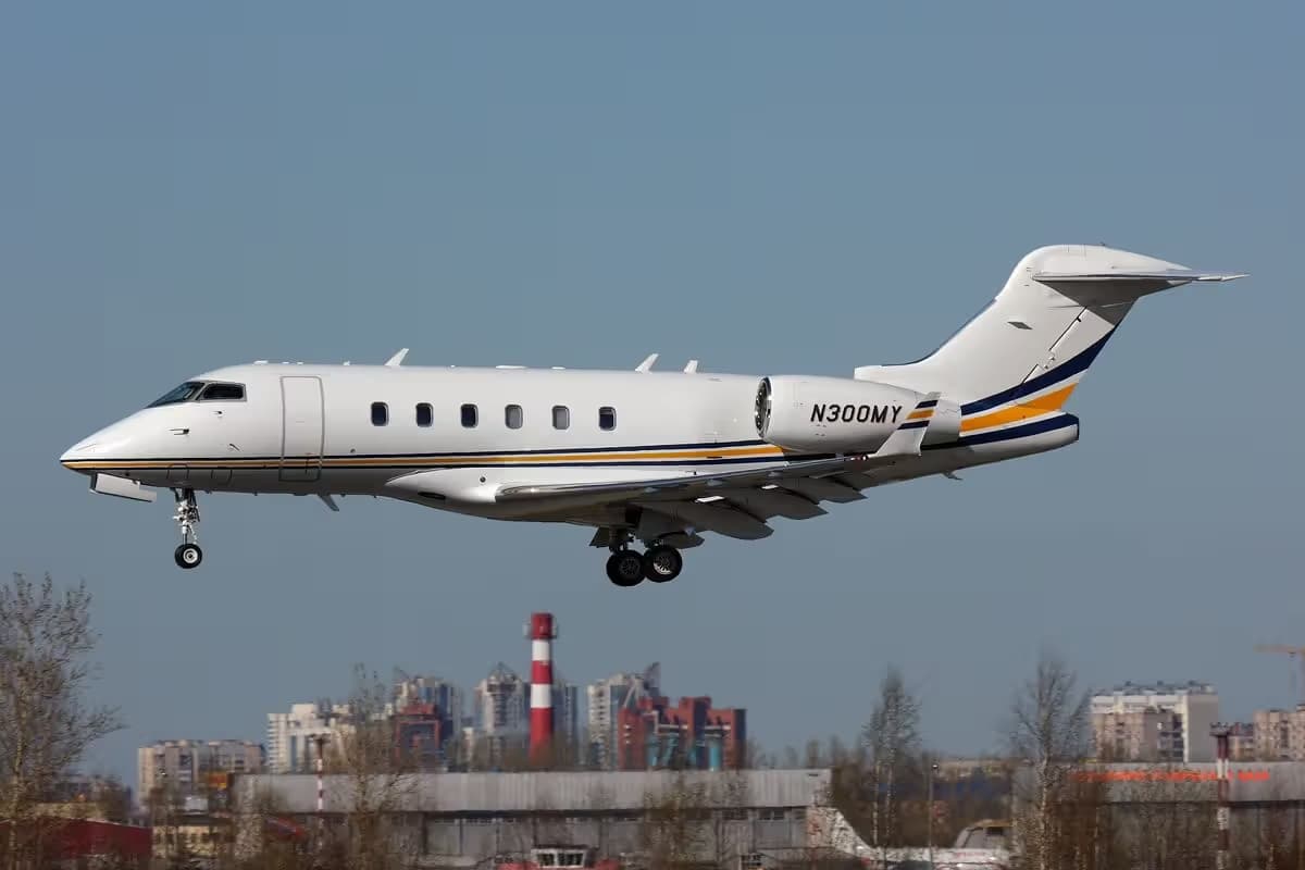 N300MY — Business jet