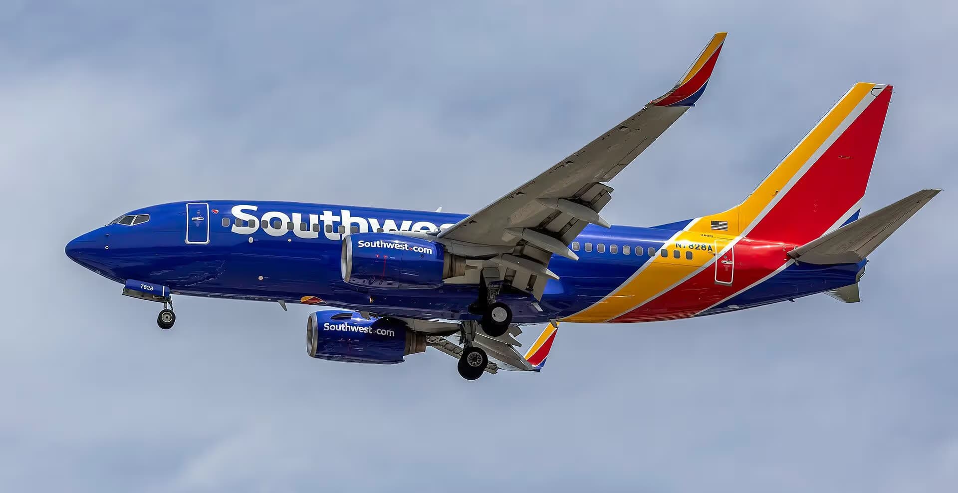 N7828A — Boeing