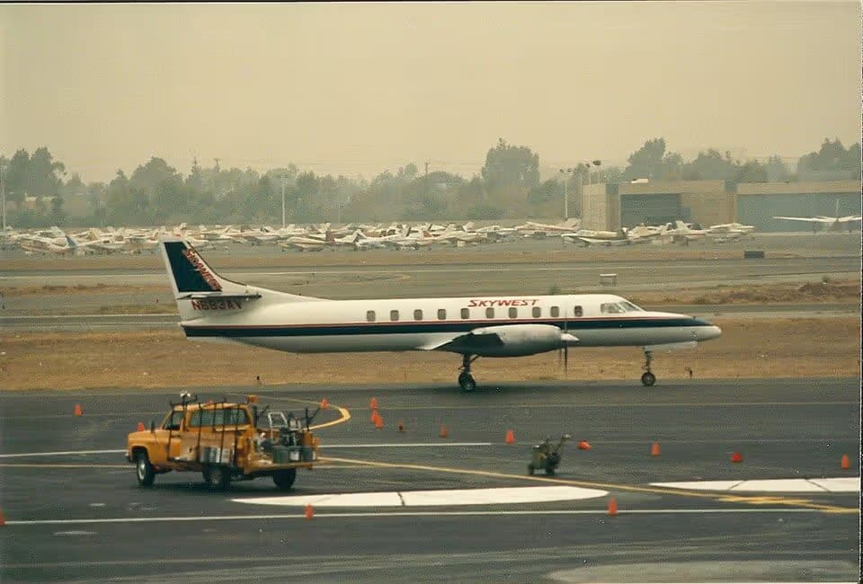 N683AV — Aircraft