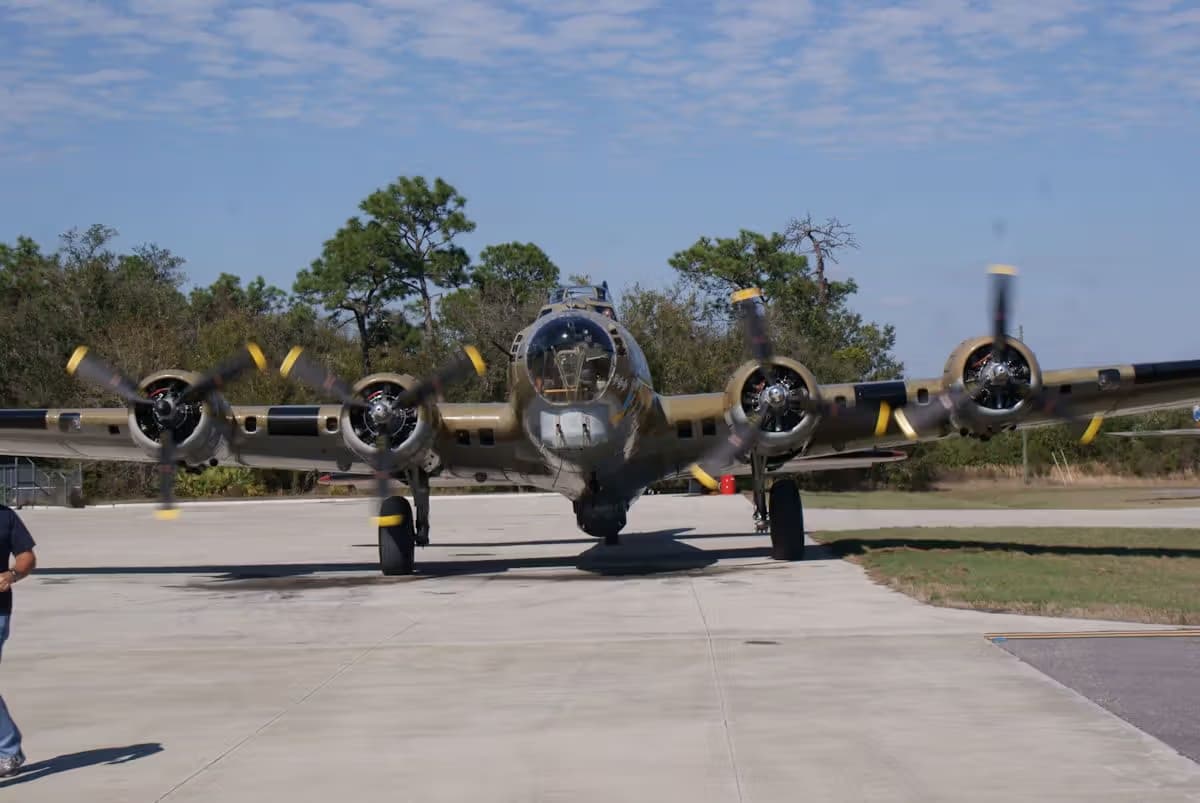 Unidentified — Aircraft