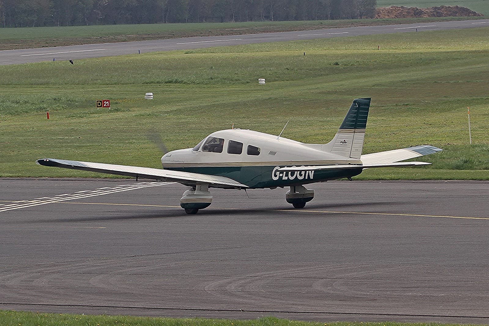 G-LOGN — Piper