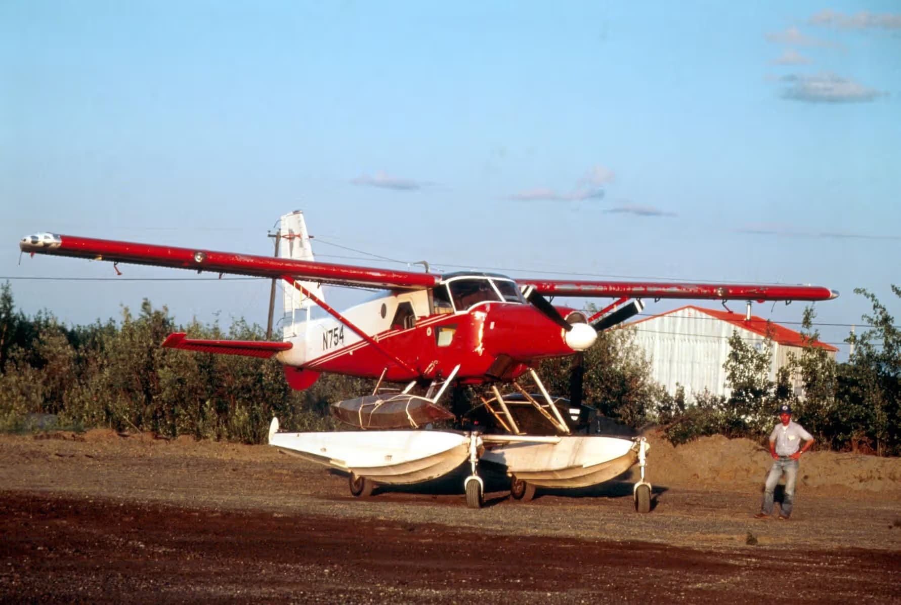 N754 — De Havilland