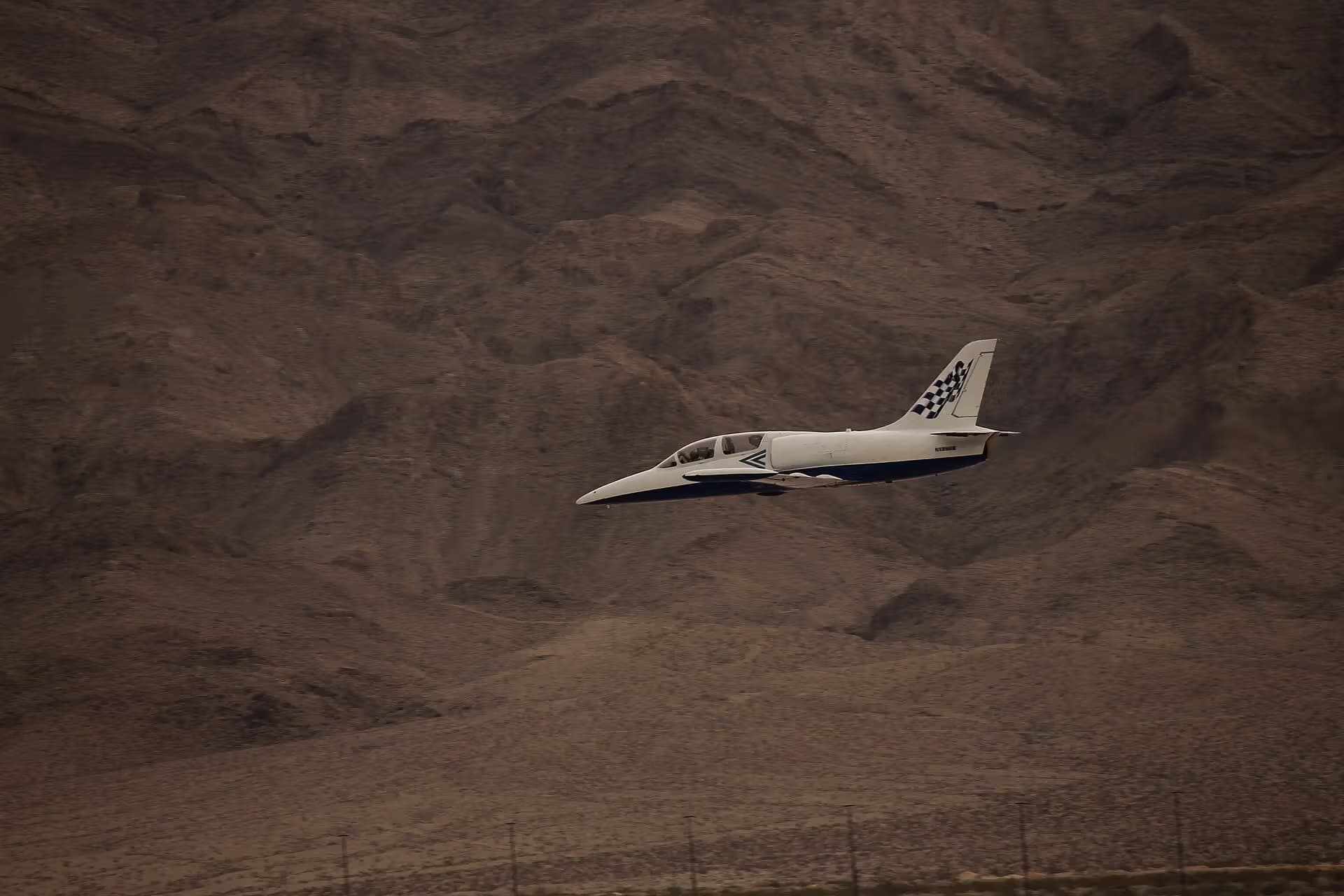 N139ES — Warbird