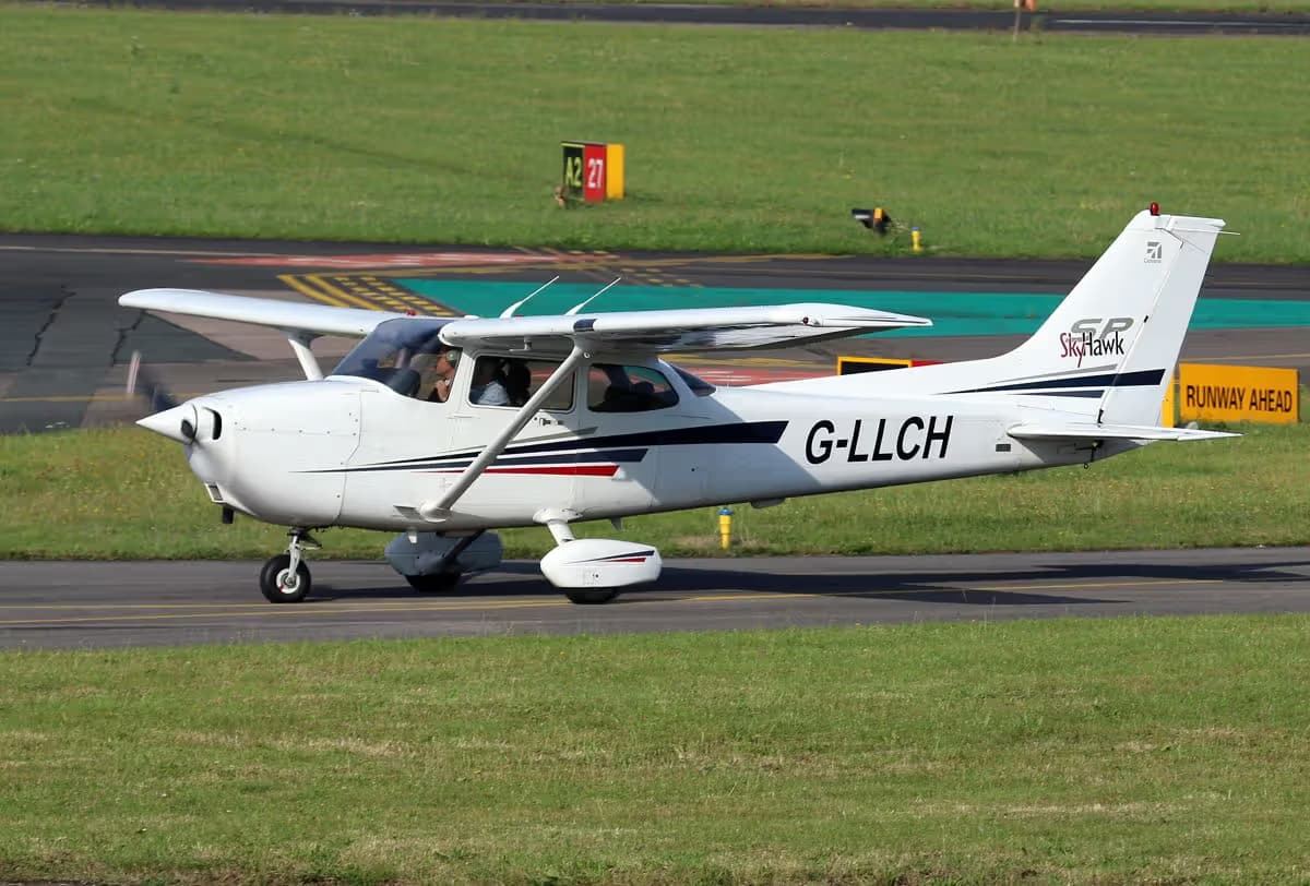 G-LLCH — Cessna
