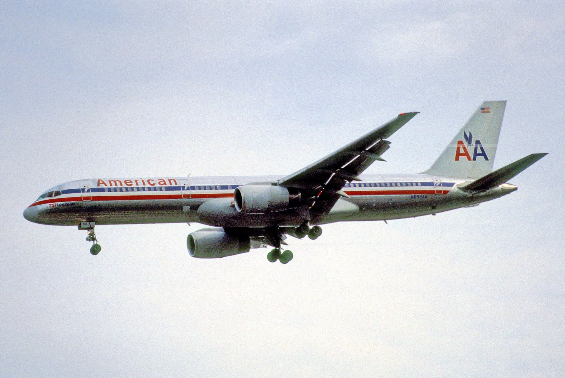 N692AA — Boeing