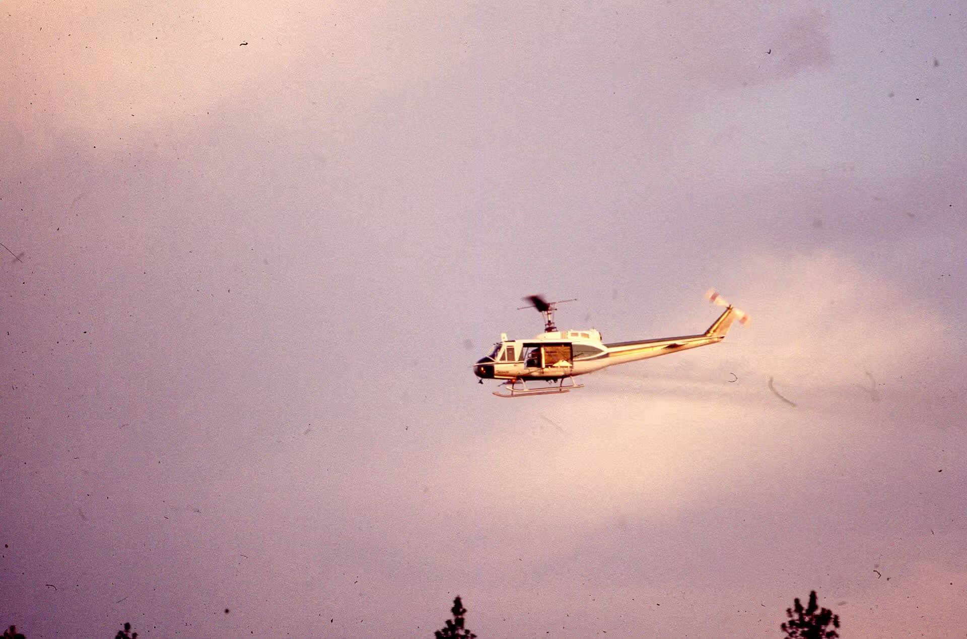 N59439 — Helicopter