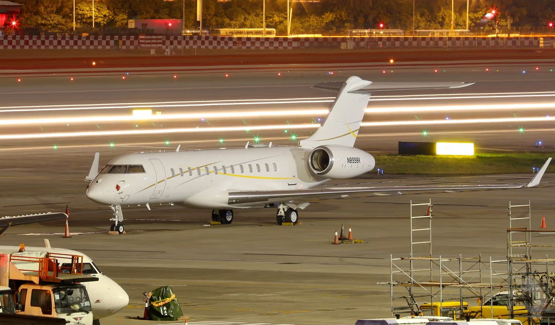 N8998K — Business jet