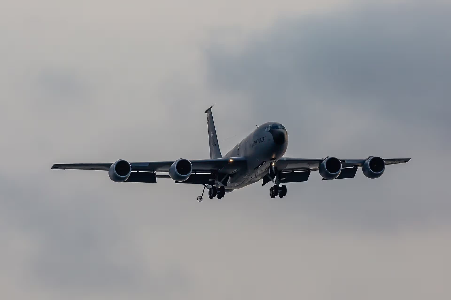 Unidentified — Aircraft