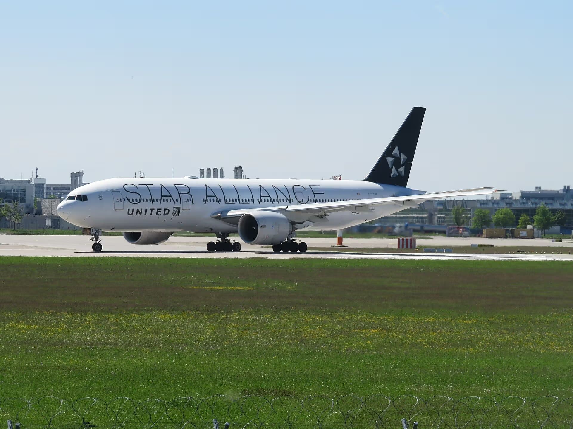 N76021 — Boeing at Munich Airport
