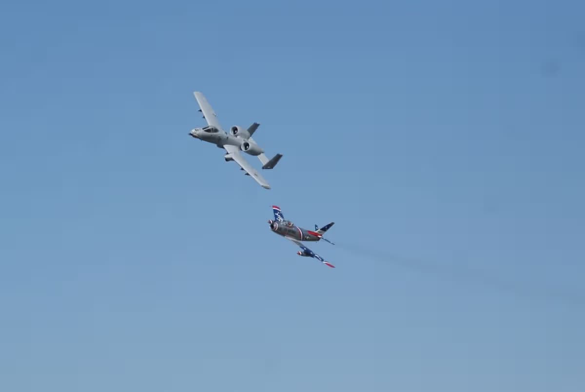 Unidentified — Warbird