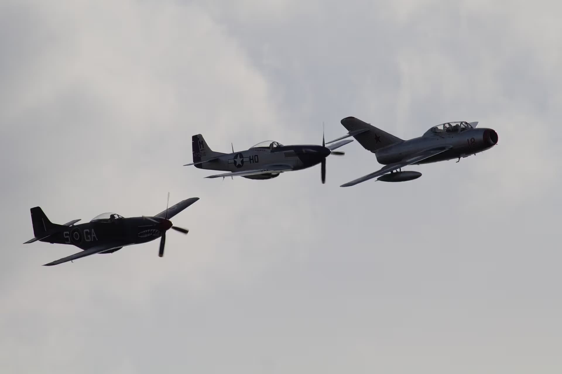N104CJ — Warbird