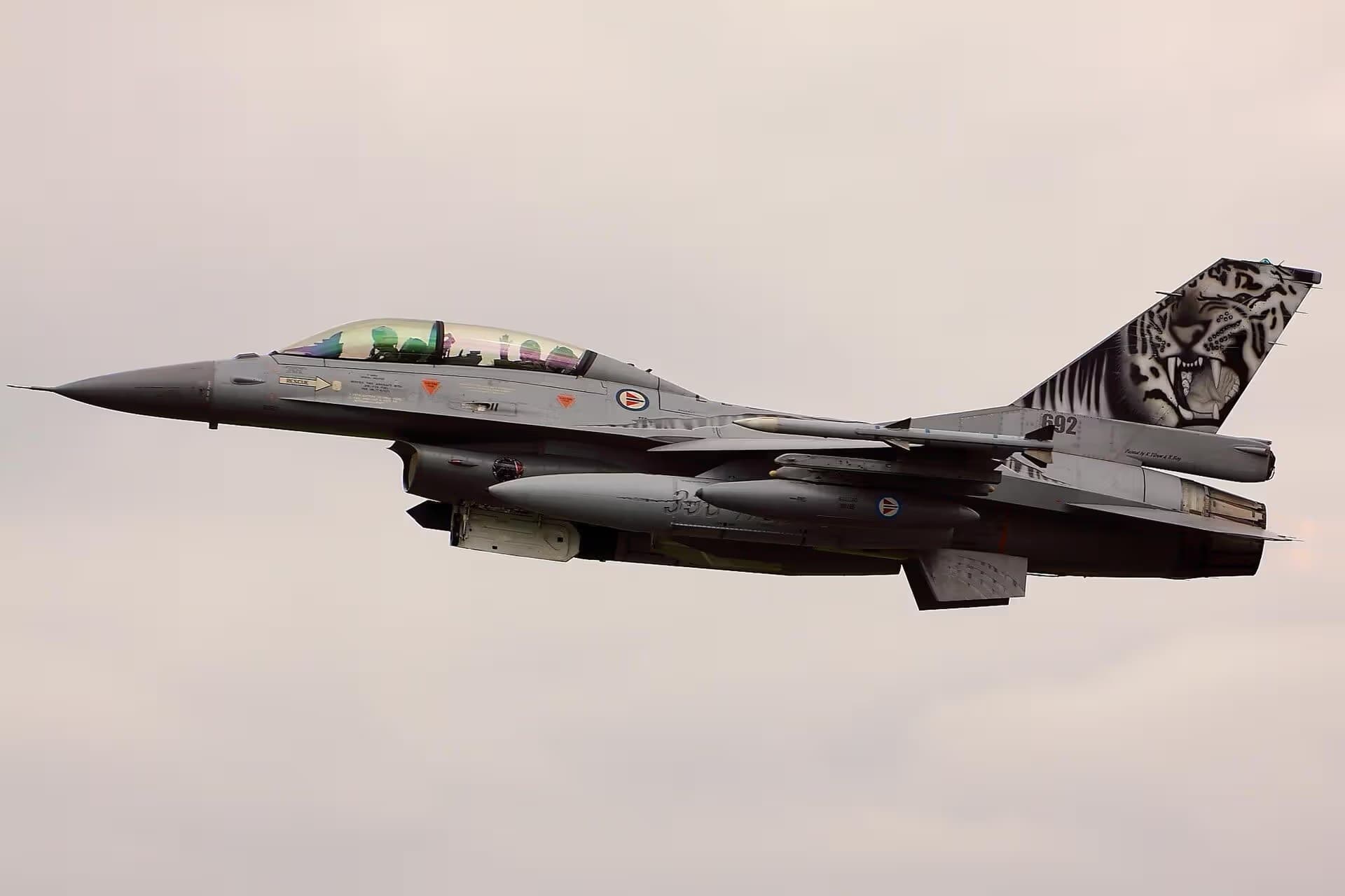 Unidentified — Aircraft