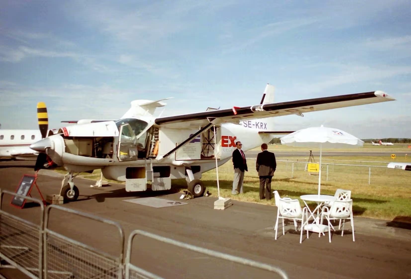 EI-FEX — Single-engine aircraft
