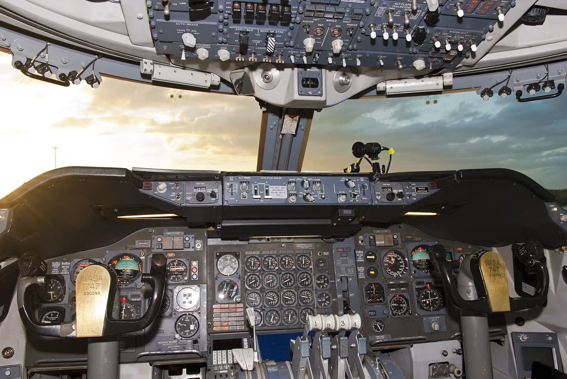 N905NA — Aircraft